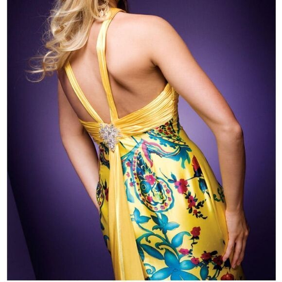 Tony Bowls Paris Cross Bodice Gown - Picture 2 of 15